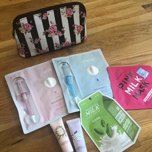 Sheet Mask Set with Cosmetic Bag